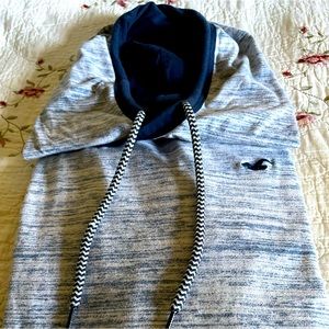 Mens Hollister Hooded pullover. Size S